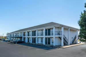 thumbnail: Exterior