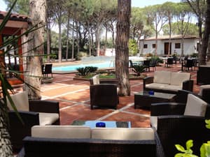 thumbnail: Terrace/patio
