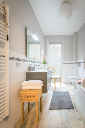thumbnail: Bathroom