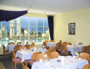 thumbnail: Breakfast area