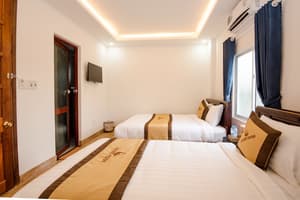thumbnail: Room