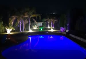 thumbnail: Exterior