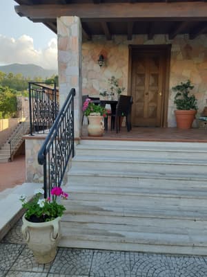 thumbnail: Property entrance