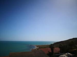 thumbnail: 201077677.jpg