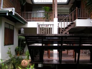 thumbnail: Exterior