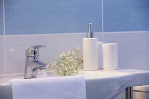 thumbnail: Bathroom sink