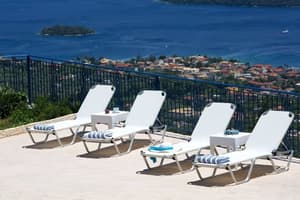 thumbnail: Terrace/patio