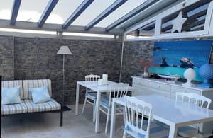thumbnail: Interior