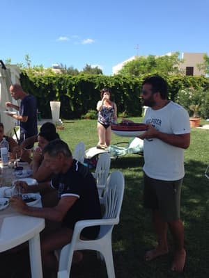thumbnail: Outdoor dining