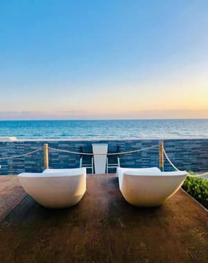 thumbnail: Sundeck