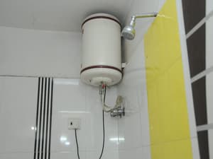 thumbnail: Bathroom amenities