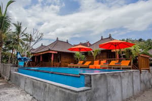 thumbnail: Sundeck