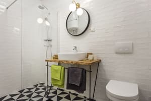 thumbnail: Bathroom