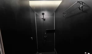 thumbnail: Interior entrance