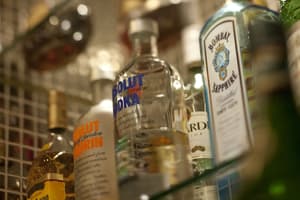 thumbnail: Bar (on property)