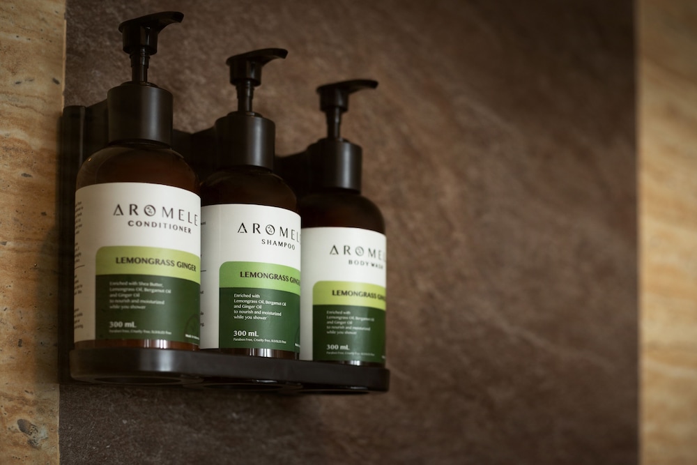 Bathroom amenities