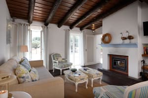 thumbnail: Living room