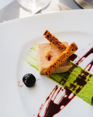 thumbnail: Restaurant