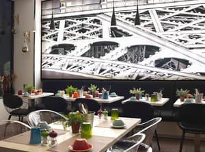 thumbnail: Restaurant