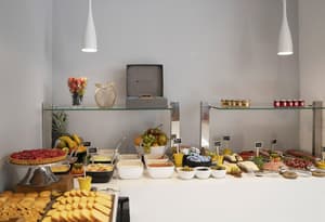 thumbnail: Breakfast buffet