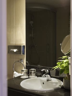 thumbnail: Bathroom