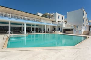 thumbnail: Outdoor pool