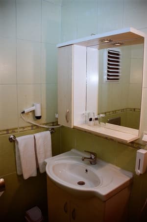 thumbnail: Bathroom