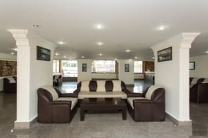 thumbnail: Lobby sitting area