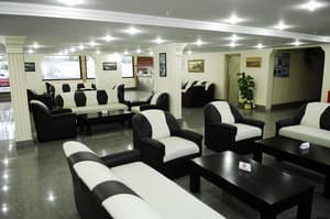 thumbnail: Lobby sitting area