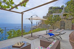 thumbnail: Terrace/patio