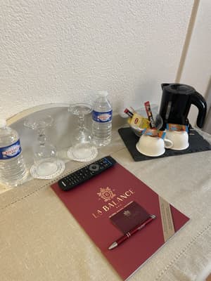 thumbnail: Breakfast area