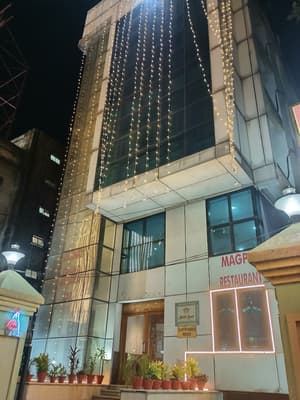 thumbnail: Exterior