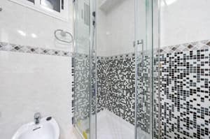 thumbnail: 853510975.jpg