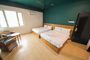 thumbnail: Room