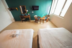 thumbnail: Room