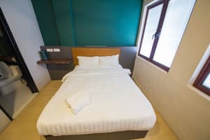 thumbnail: Room