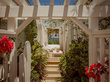 WKB Waterfront King Bungalow Ocean Front Outdoor Living