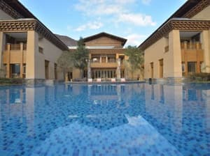 thumbnail: Outdoor pool