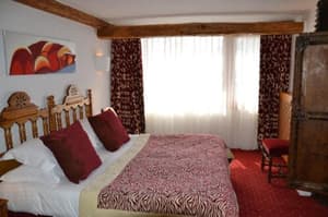 thumbnail: Room
