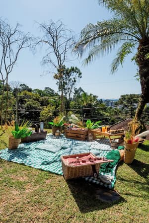 thumbnail: BBQ/picnic area