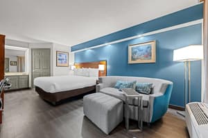 thumbnail: Room