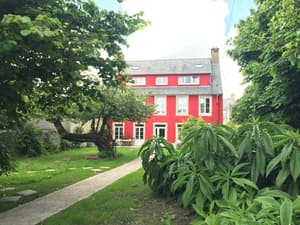 thumbnail: Exterior