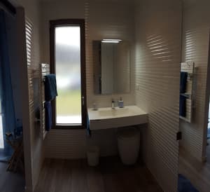 thumbnail: Bathroom sink
