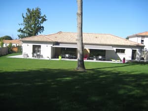 thumbnail: Exterior