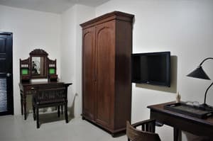 thumbnail: General view