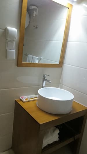 thumbnail: Bathroom