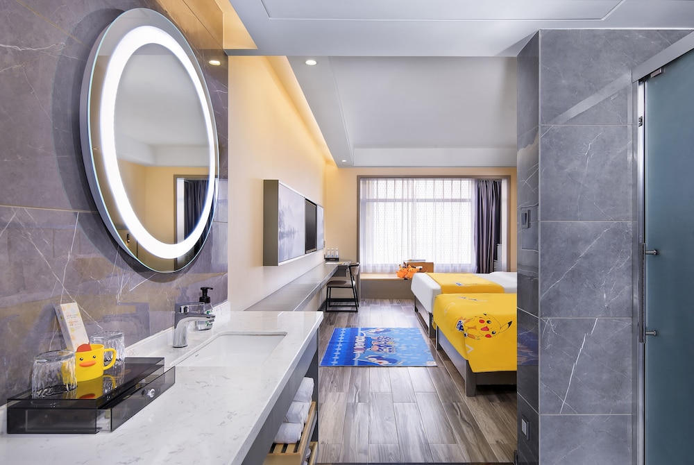 Room amenity