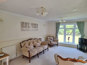 thumbnail: Living area