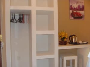 thumbnail: Room amenity