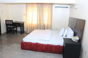 thumbnail: Room